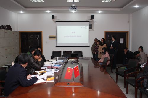 色情网站
开展“创青春”大学生创业大赛院内模拟答辩1.jpg